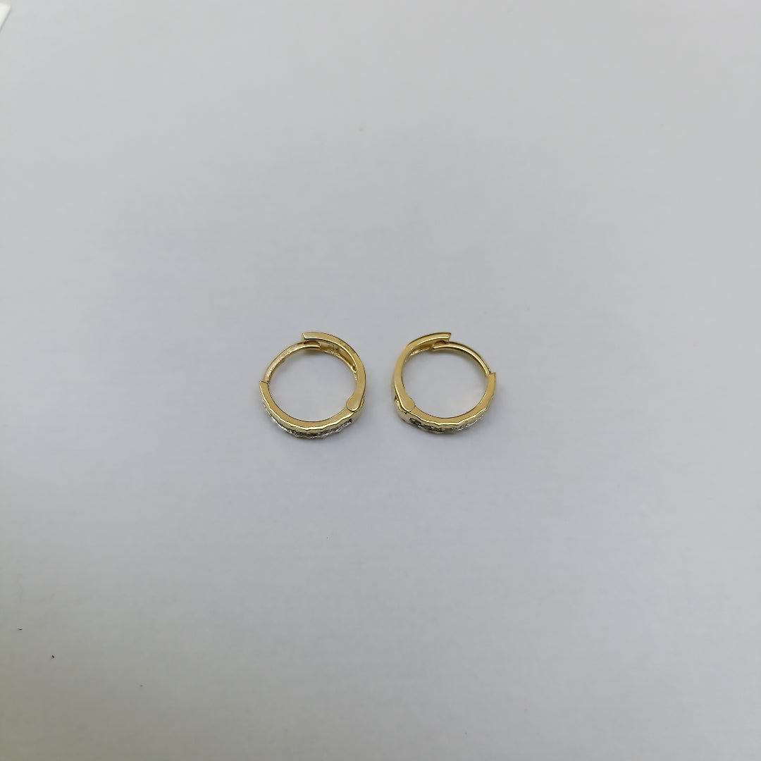 HUGGIES ORO 14K 1.5 (NUEVO)