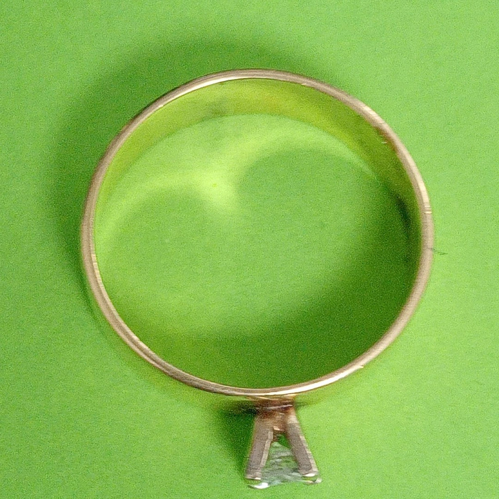SOLITARIO ORO 14 K 4.4 GRMS (SEMINUEVO)
