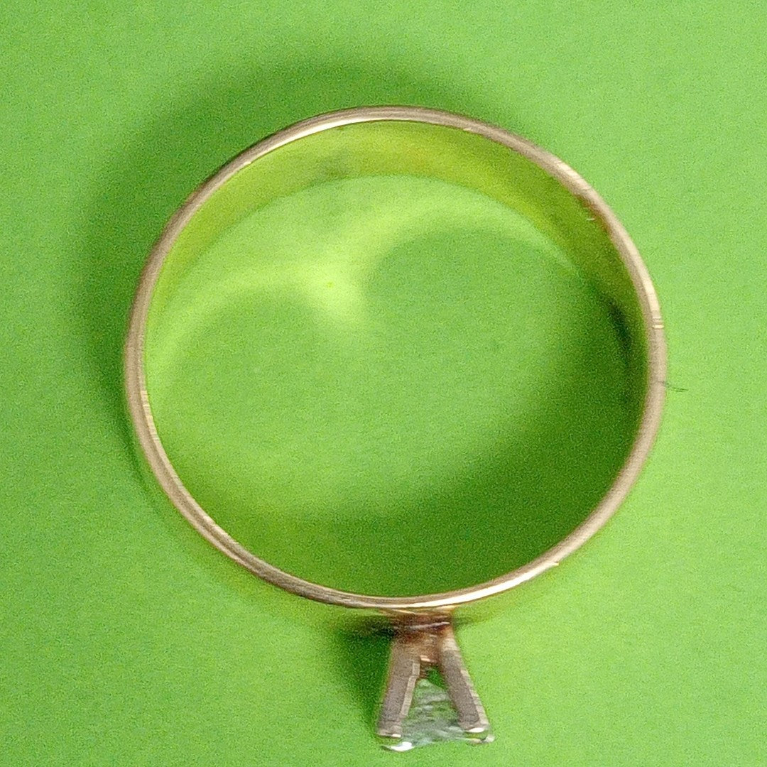 SOLITARIO ORO 14 K 4.4 GRMS (SEMINUEVO)