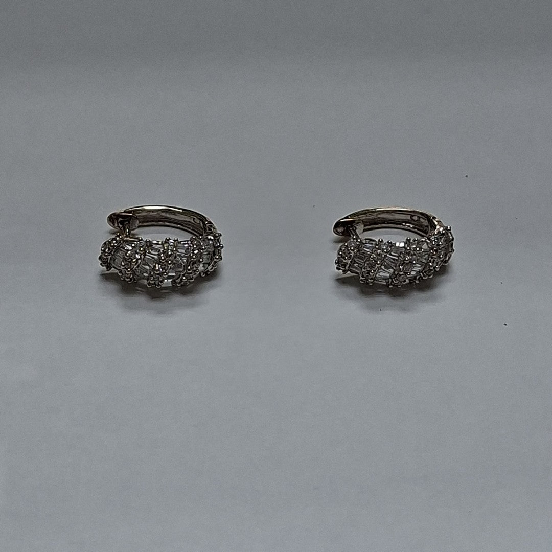 ARETES PAR ORO,ORO BLANCO 10 K 6,10 GRMS (SEMINUEVO)