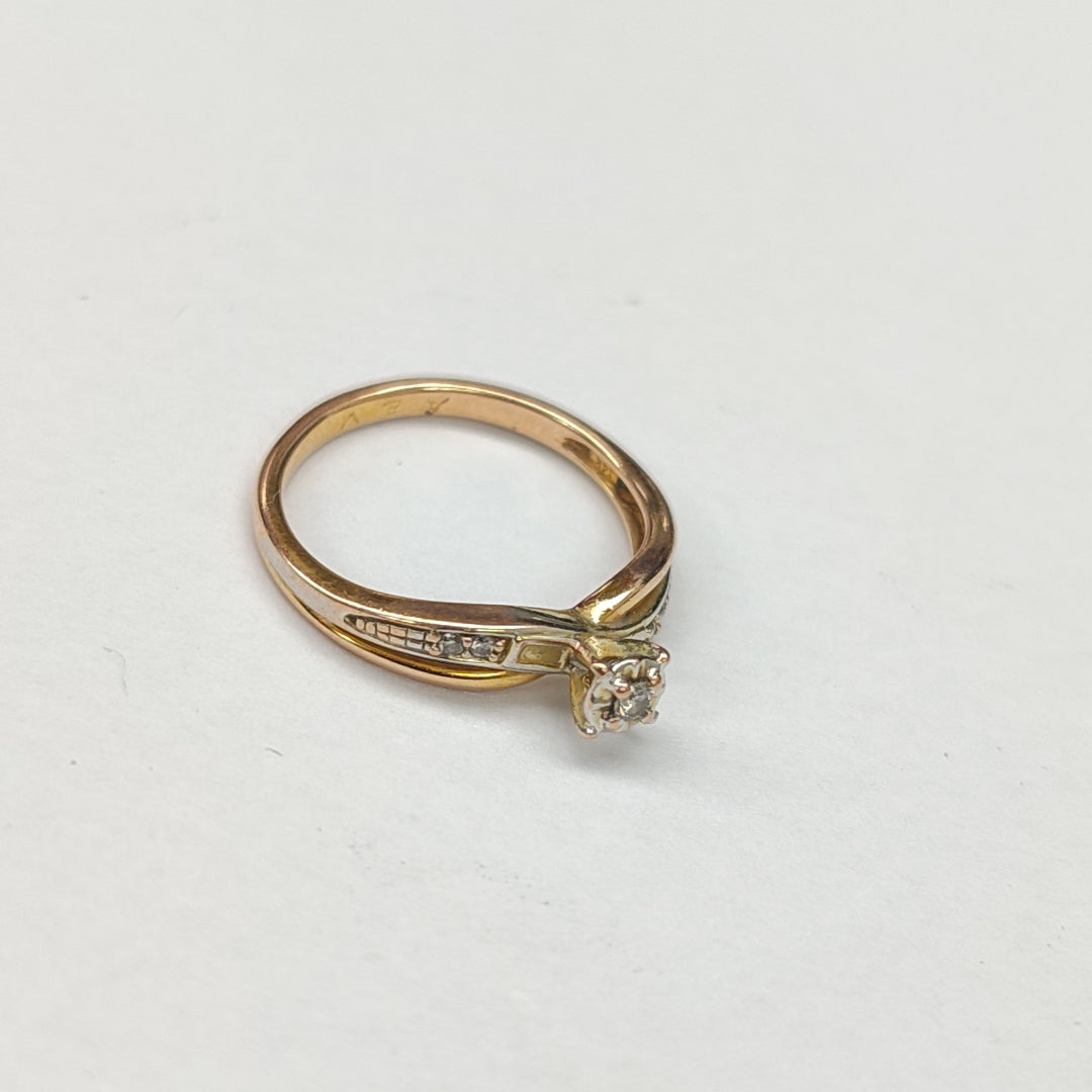 SOLITARIO ORO 14 K 2.4 GRMS (SEMINUEVO)