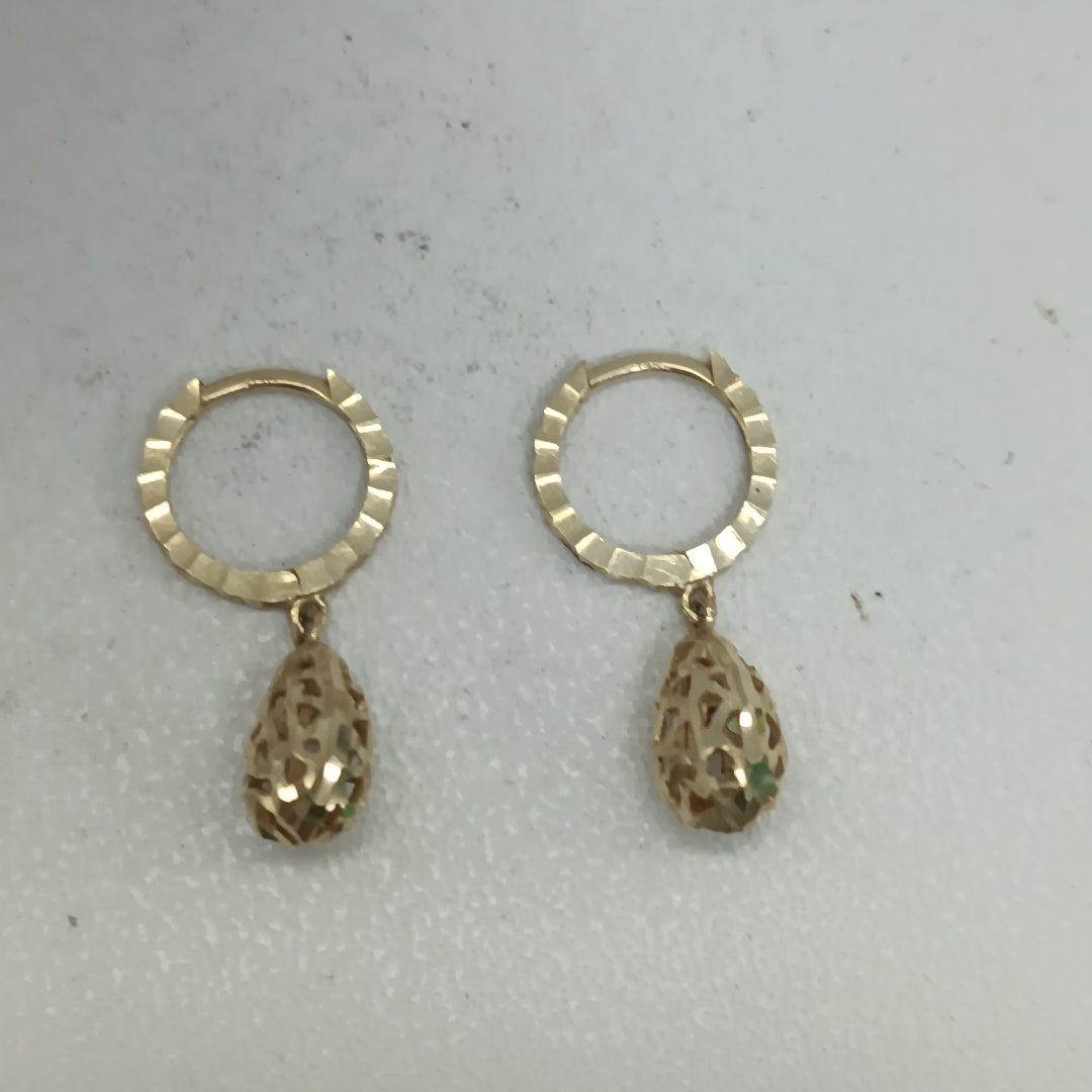 ARETES PAR ORO 14 K 1,90 GRMS (SEMINUEVO)
