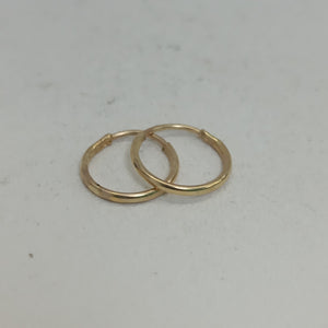 ARRACADAS PAR ORO 10 K 0,20 GRMS (SEMINUEVO)