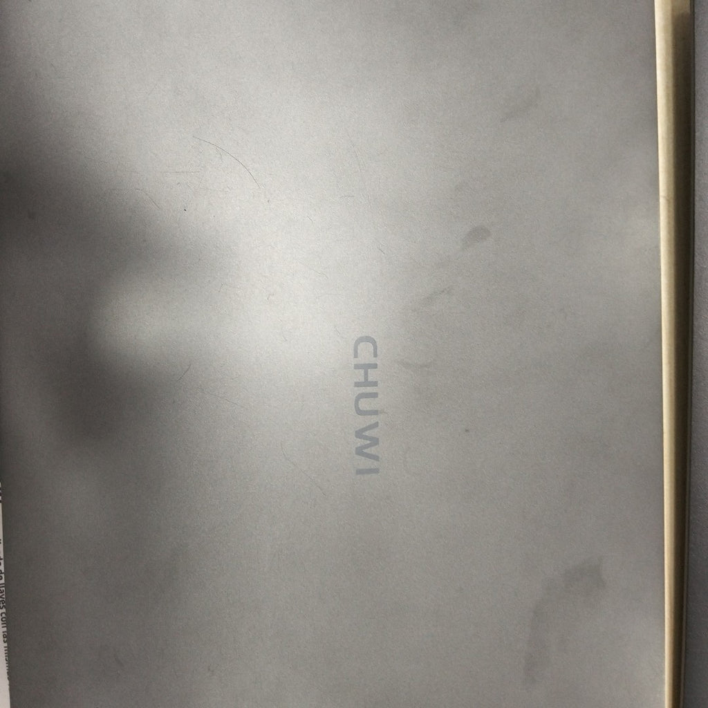 LAPTOP CHUWI GEMIBOOK XPRO 256 GB SSD 8 GB RAM (SEMINUEVO)