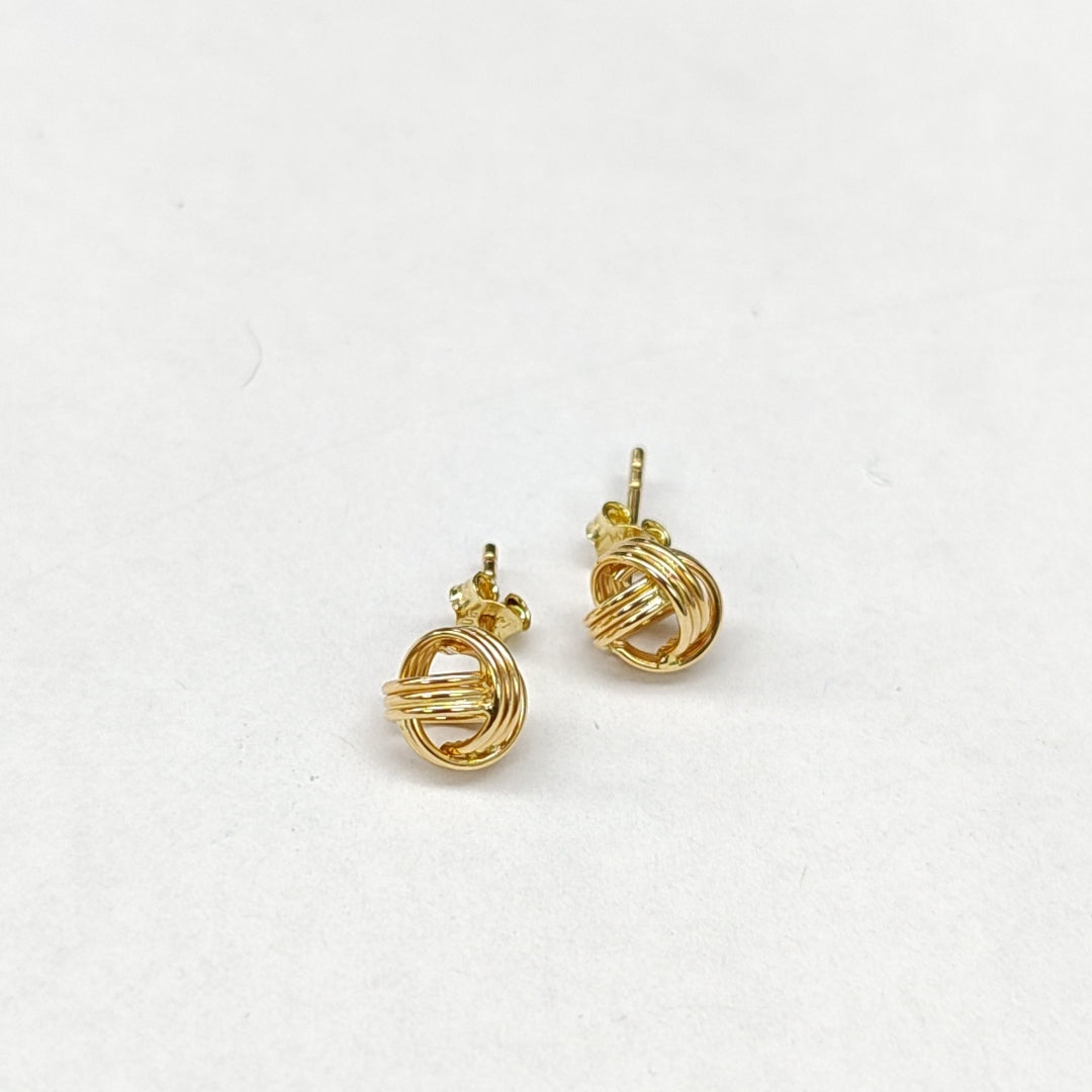 BROQUELES ORO 14K 1.8 (NUEVO)
