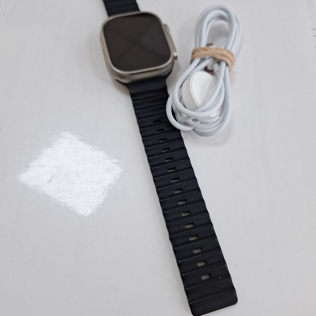 SMARTWATCH APPLE ULTRA 2 TITANIUM  A2859 49 MM GPS + CELULAR (SEMINUEVO)