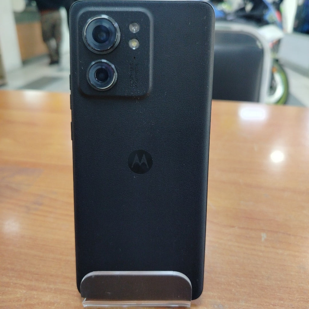 CELULAR MOTOROLA EDGE 40 XT2303-2 (2023) 256 GB 8 GB RAM (SEMINUEVO)