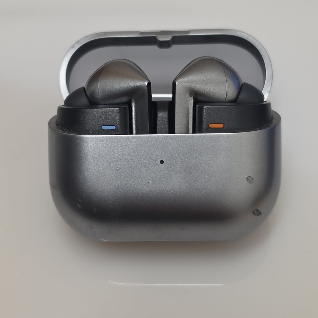 AUDIFONOS SAMSUNG GALAXY BUDS 3 PRO SM-R630 INALAMBRICO IN EAR (SEMINUEVO)