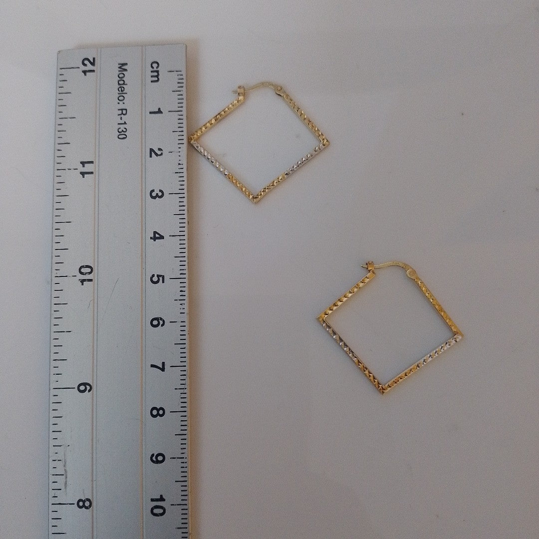 ARRACADAS PAR ORO, ORO BLANCO 14 K 1.9 GRMS (SEMINUEVO)
