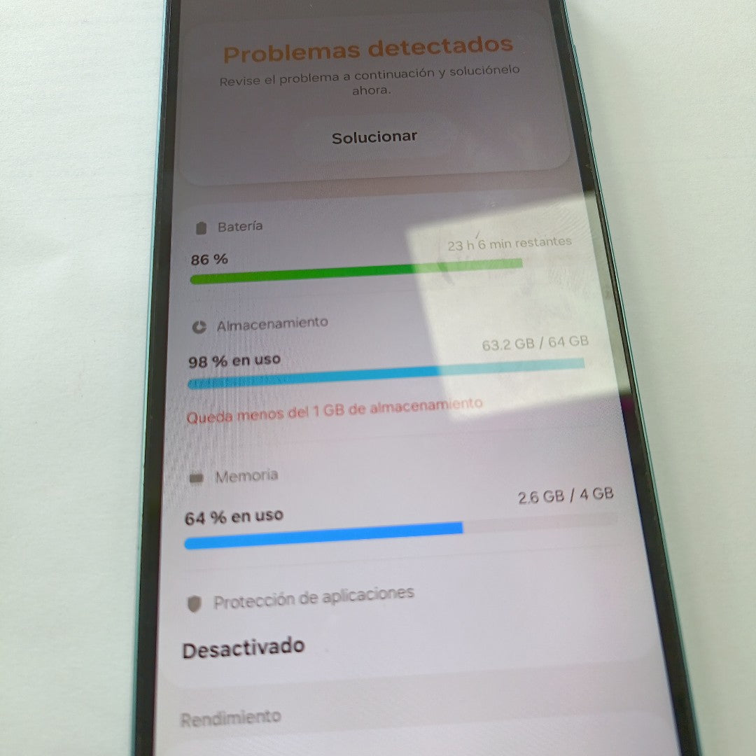 CELULAR SAMSUNG GALAXY A06 SM-A065M (2024) 64 GB 4 GB RAM (SEMINUEVO)