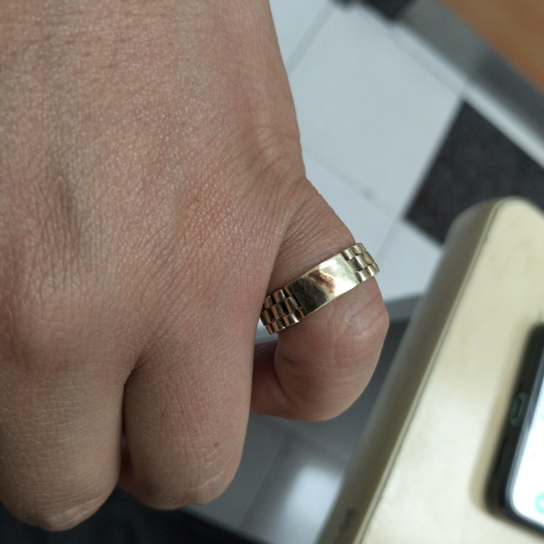 ANILLO ORO 10 K 2,80 GRMS (SEMINUEVO)