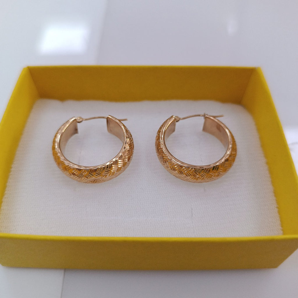 ARRACADAS PAR ORO 14 K 3.2 GRMS (SEMINUEVO)