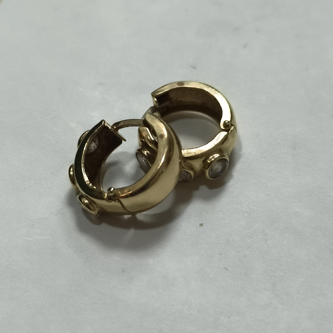ARRACADAS PAR ORO 14 K 4 GRMS (SEMINUEVO)