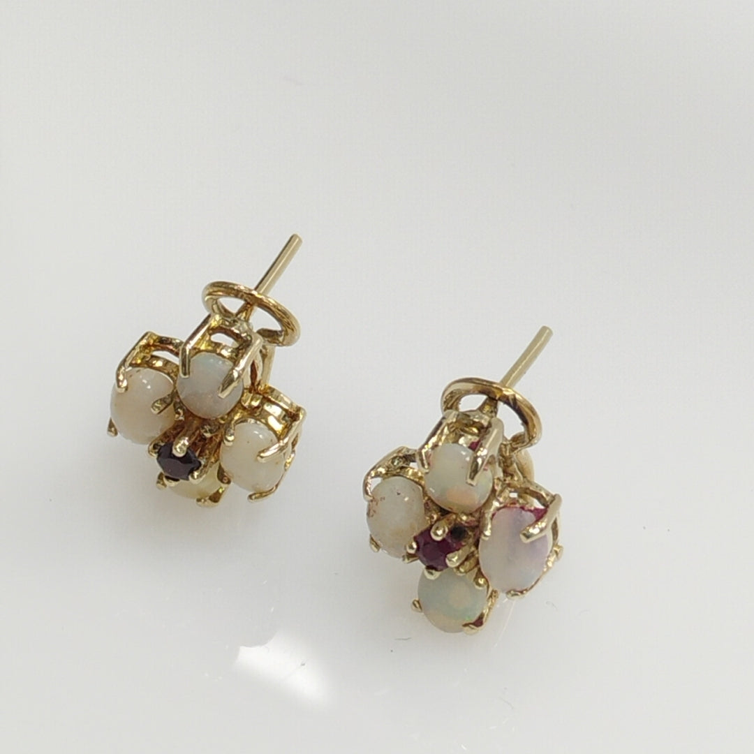 ARETES PAR ORO 8 K 3.9 GRMS (SEMINUEVO)