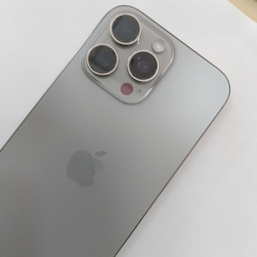 CELULAR APPLE IPHONE 16 PRO MAX A3295 (2024) 256 GB 8 GB RAM (SEMINUEVO)