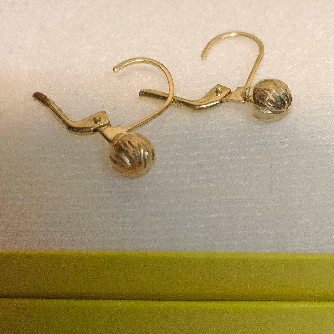 ARETES PAR ORO 14 K 1.4 GRMS (SEMINUEVO)