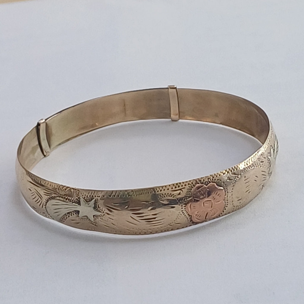 PULSERA RIGIDA ORO 10 K 8.6 GRMS (SEMINUEVO)