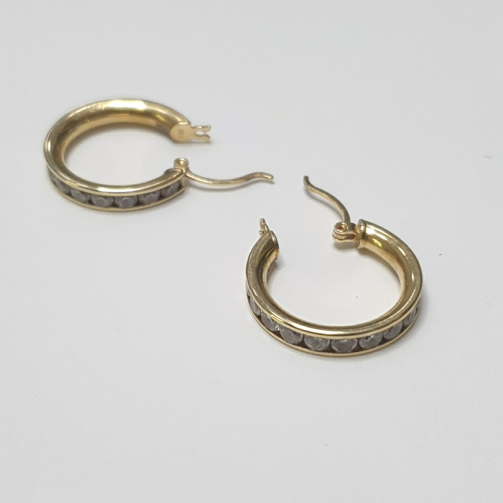 ARRACADAS PAR ORO 14 K 4.4 GRMS (SEMINUEVO)