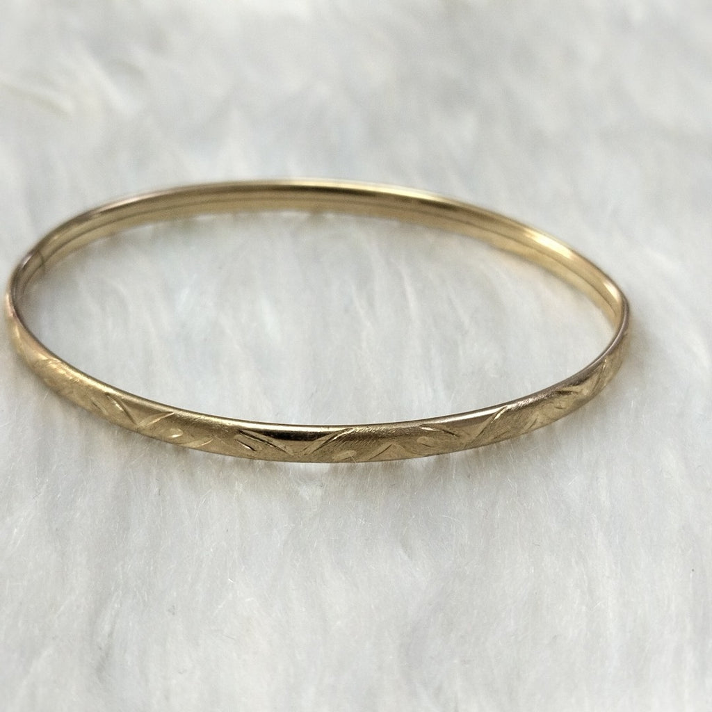 PULSERA RIGIDA ORO 10 K 4.2 GRMS (SEMINUEVO)