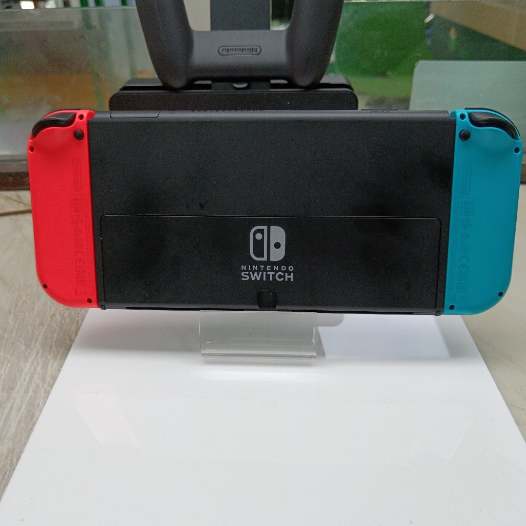 CONSOLA DE VIDEOJUEGO NINTENDO SWITCH OLED 64 GB (SEMINUEVO)