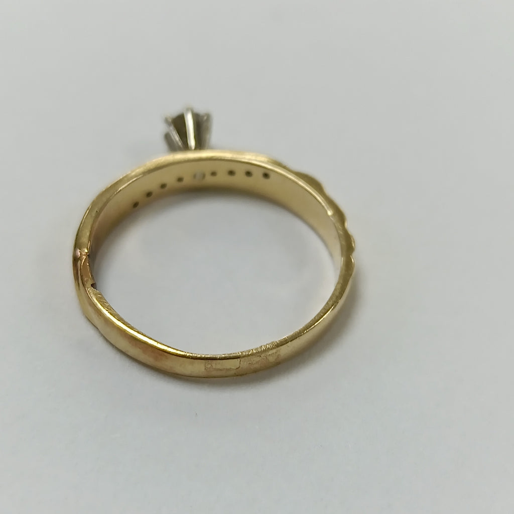 SOLITARIO ORO 14 K 2.4 GRMS (SEMINUEVO)