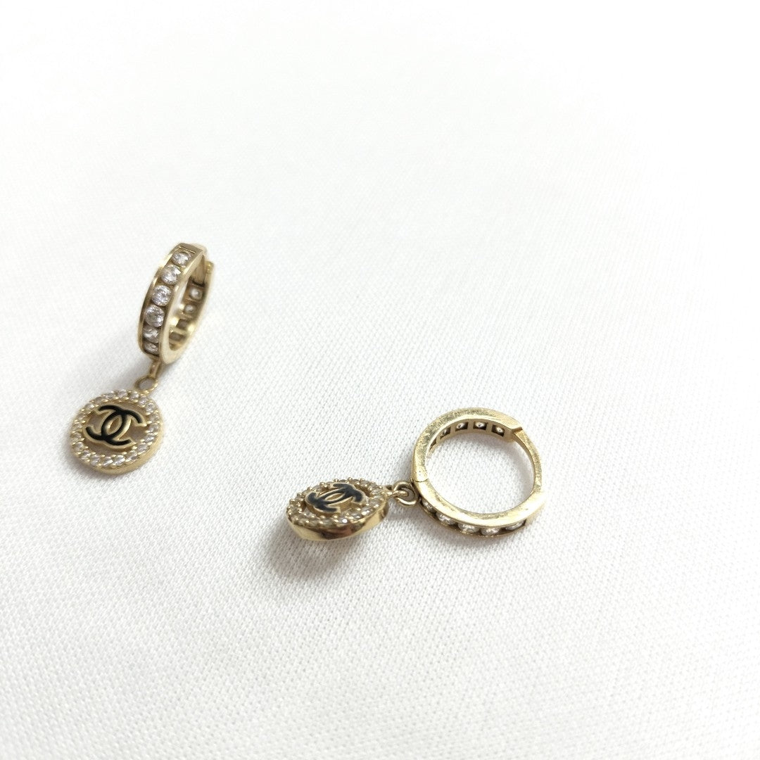 ARRACADAS PAR ORO 14 K 3.4 GRMS (SEMINUEVO)