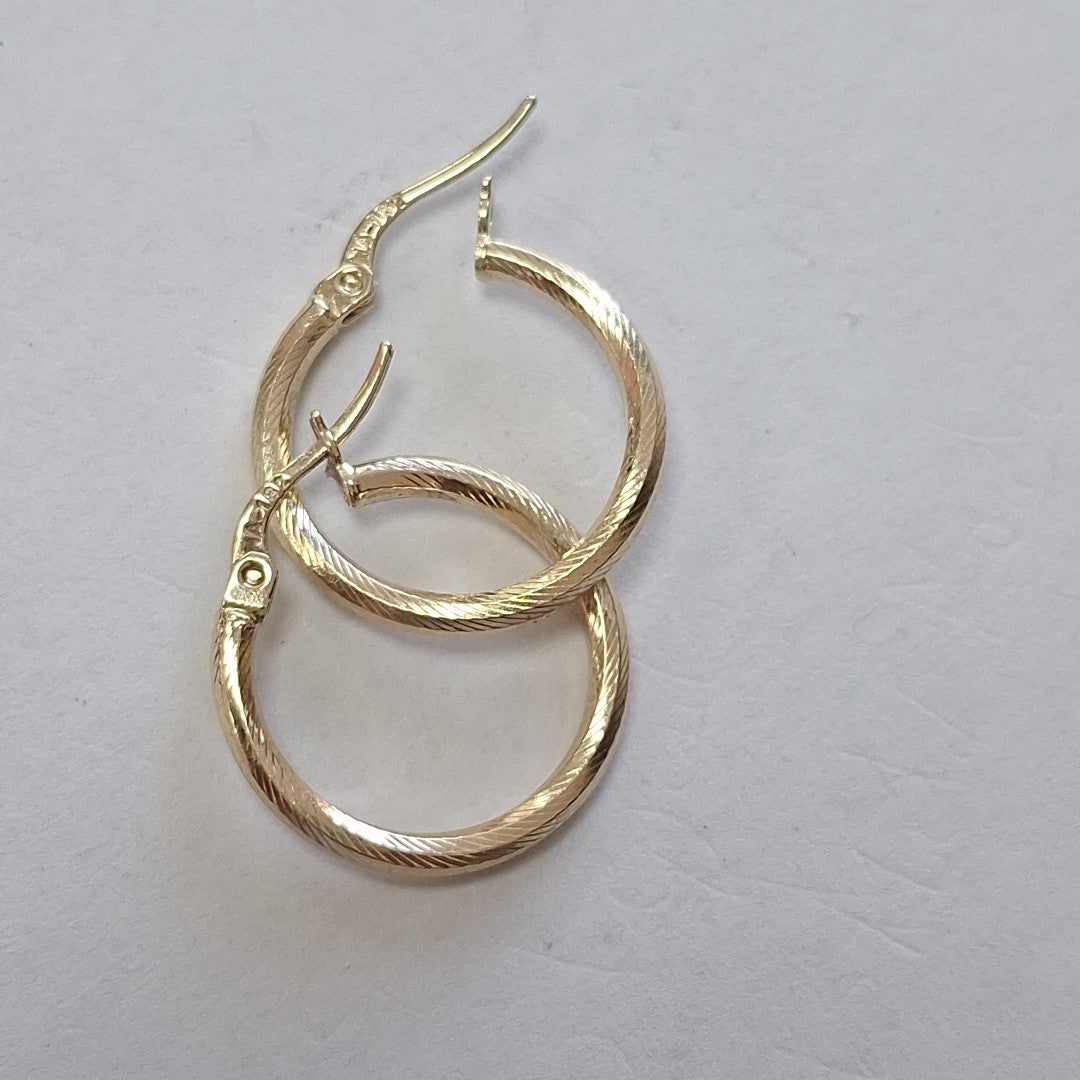 ARRACADAS PAR ORO 14 K 1.1 GRMS (SEMINUEVO)