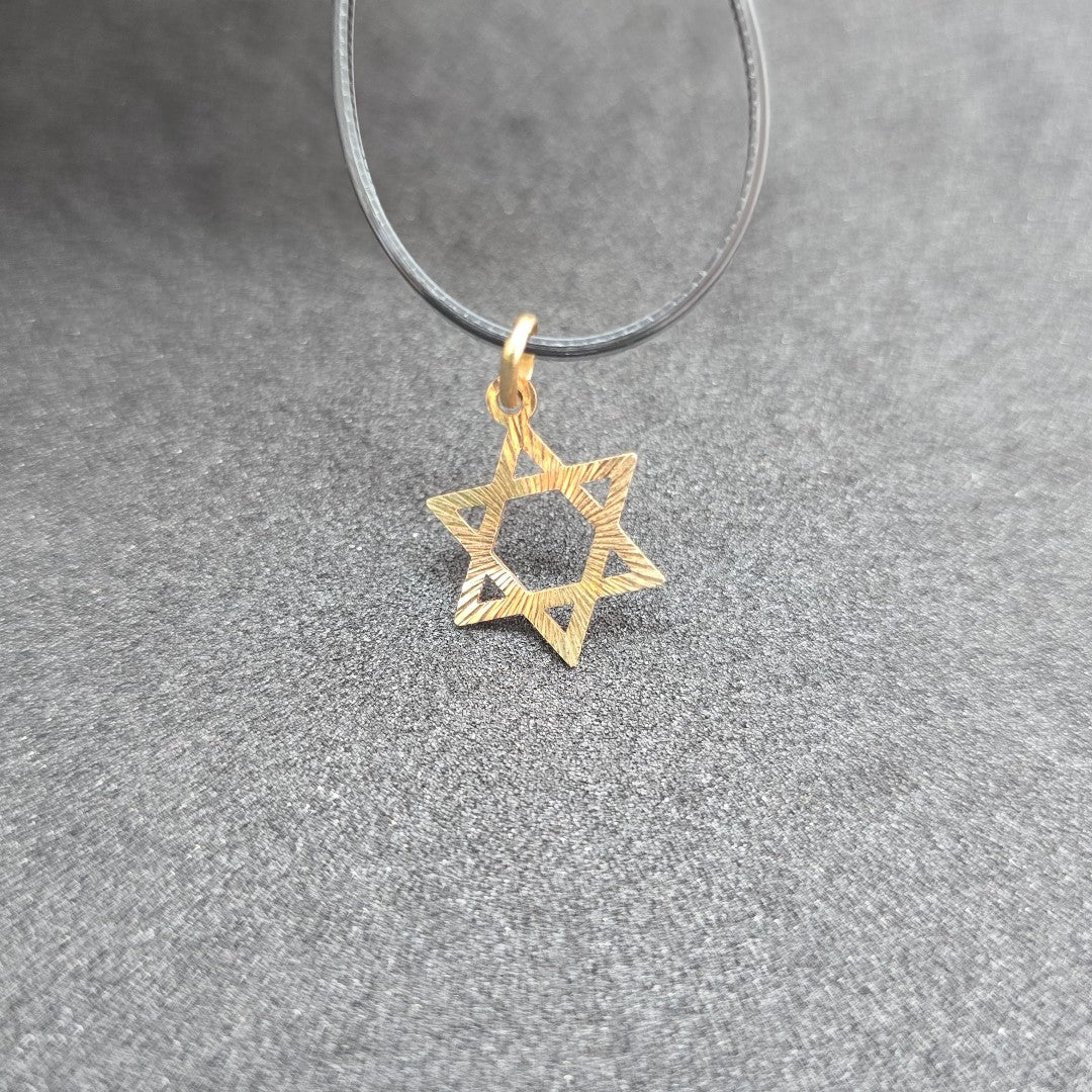 DIJE ORO 14 K 0,70 GRMS (SEMINUEVO)
