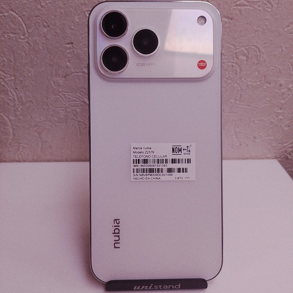 CELULAR NUBIA V80 PRO Z2576 (2025) 256 GB 8 GB RAM (SEMINUEVO)