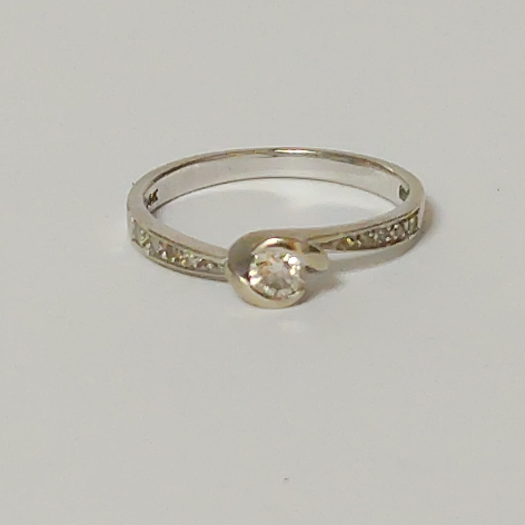 ANILLITO ORO BLANCO 14 K 2,30 GRMS (SEMINUEVO)