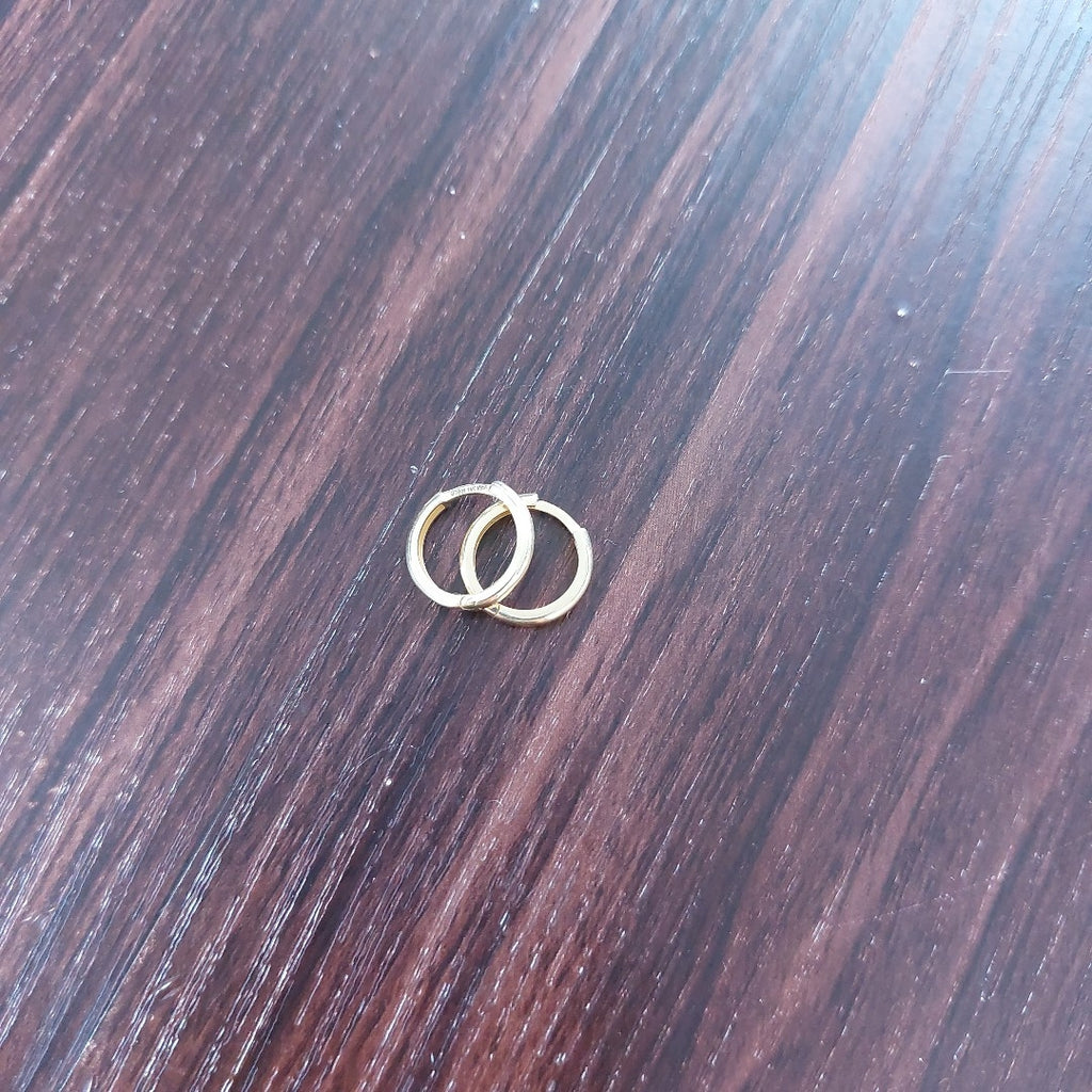 ARETES HUGGIES LISAS 14K 1.5 GR (NUEVO)