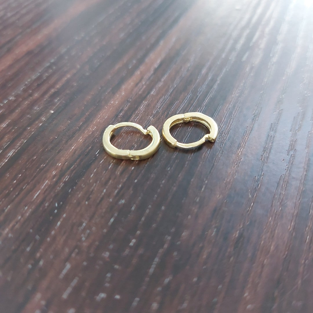 ARETES HUGGIE 14K 1.3 GR (NUEVO)