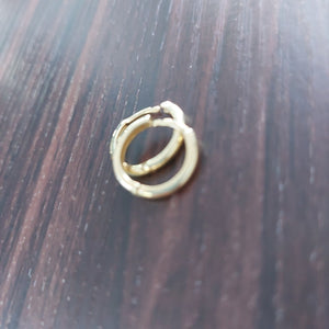 ARETES HUGGIES LISAS 14K 1.5 GR (NUEVO)