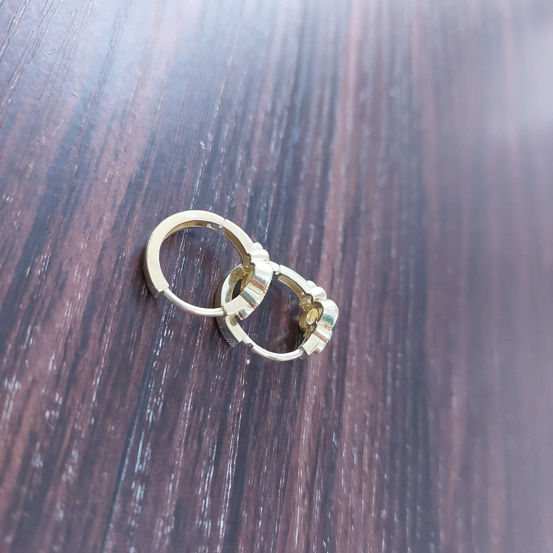 ARETES ARRACADAS CON CIRCONIAS Y PDRAS COL 14K 3.3 GR (NUEVO)