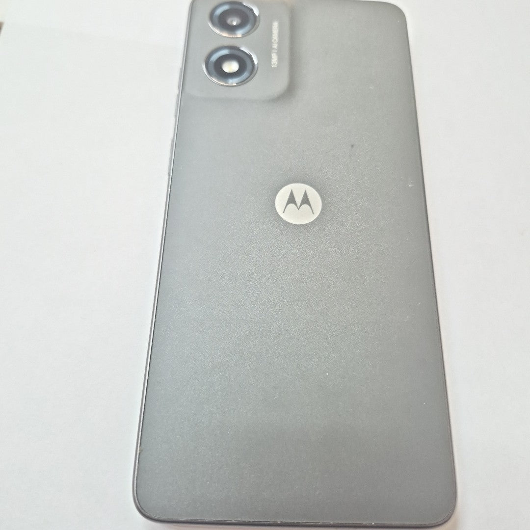 CELULAR MOTOROLA MOTO E14 XT2421-12 (2024) 64 GB 2 GB RAM (SEMINUEVO)