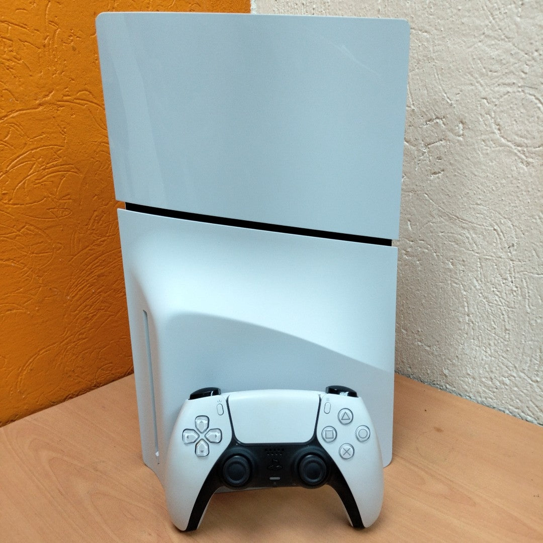 CONSOLA DE VIDEOJUEGO SONY PS5 SLIM 1 TB SSD (SEMINUEVO)