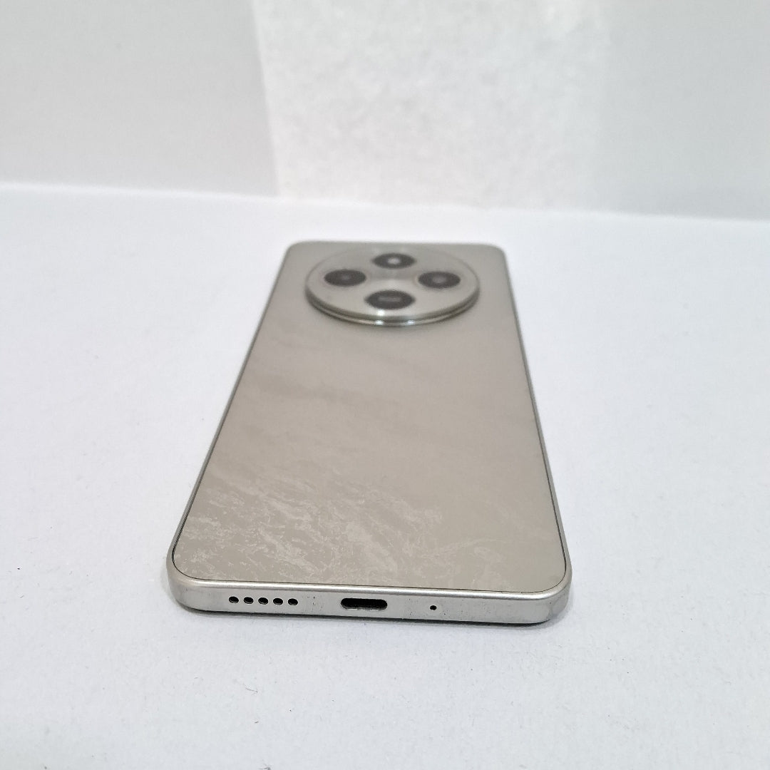 CELULAR XIAOMI POCO C75 2410FPCC5G (2024) 256 GB 8 GB RAM (SEMINUEVO)