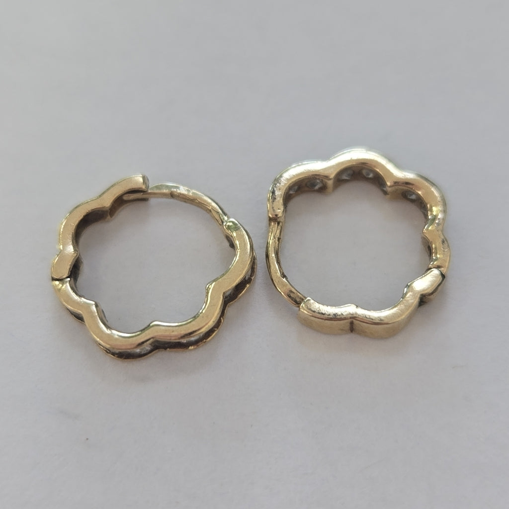 ARETES PAR ORO 10 K 1,30 GRMS (SEMINUEVO)