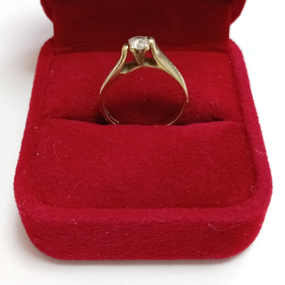 SOLITARIO ORO 14 K 2,90 GRMS (SEMINUEVO)