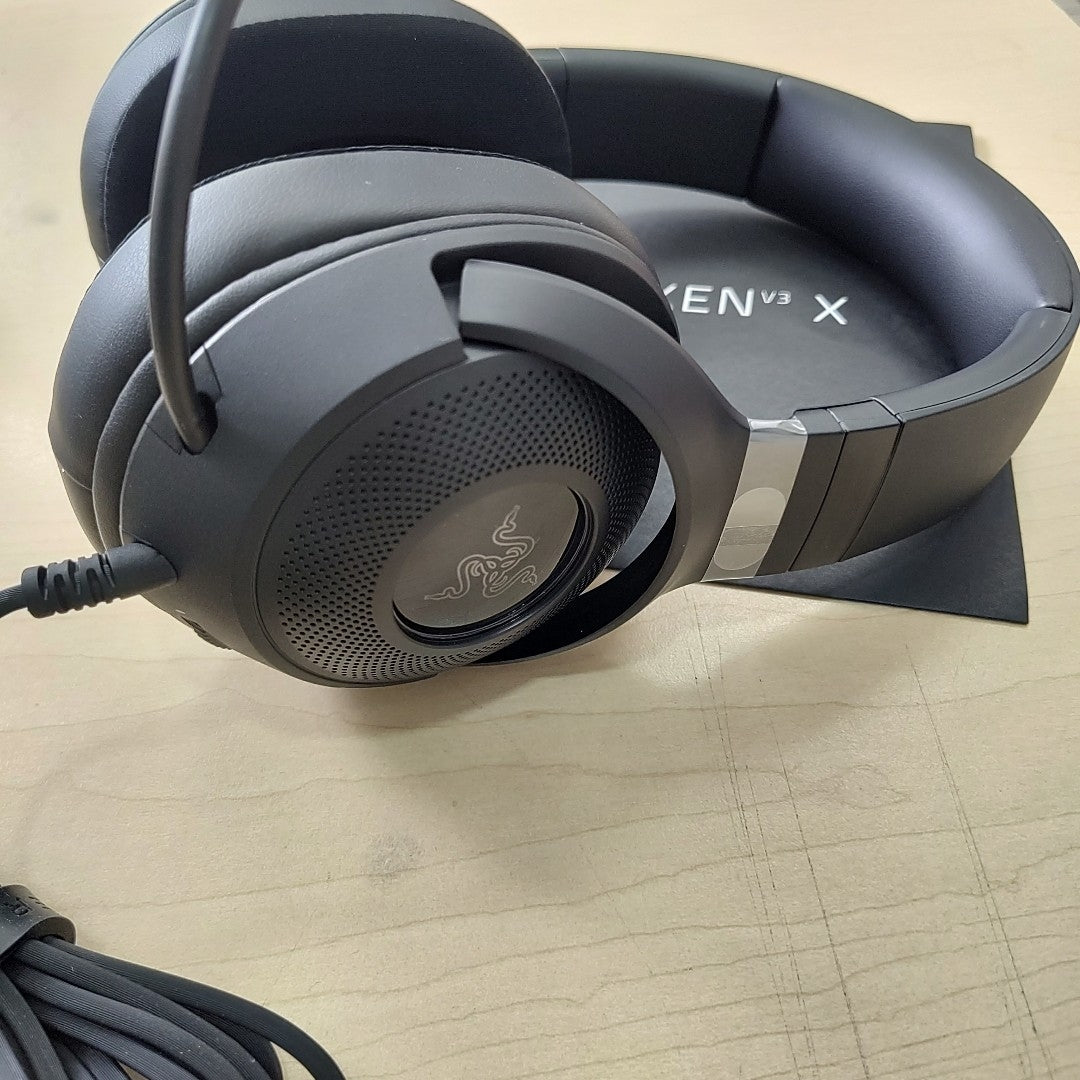 AUDIFONOS RAZER KRAKEN V3 X ALAMBRICO OVER EAR (SEMINUEVO)