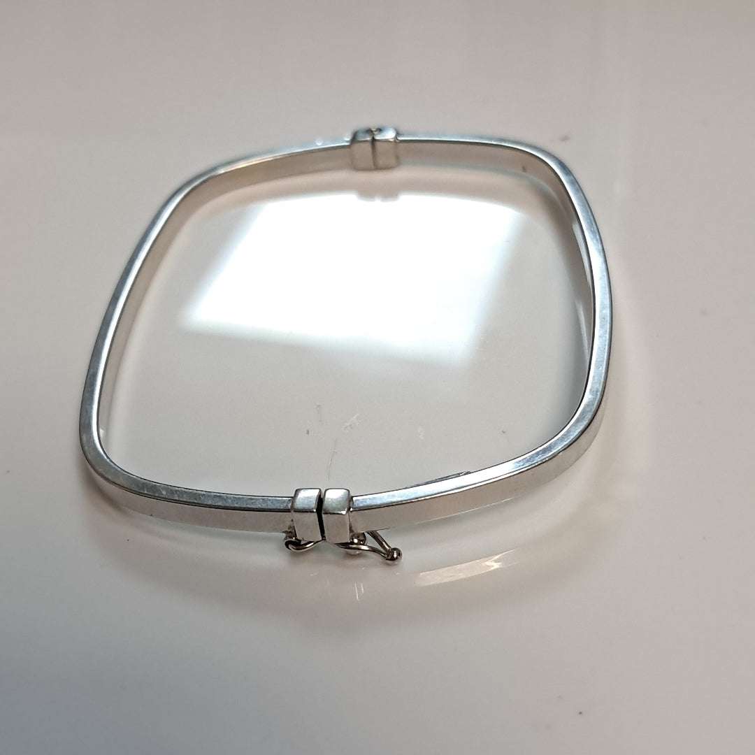 PULSERA RIGIDA ORO,ORO BLANCO 14 K 4,50 GRMS (SEMINUEVO)