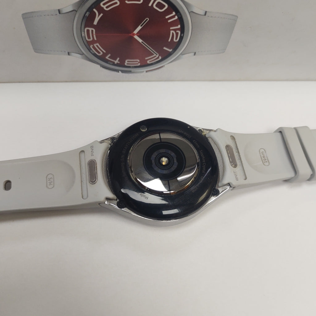 SMARTWATCH SAMSUNG GALAXY WATCH 6 CLASSIC SM-R950 43 MM GPS (SEMINUEVO)