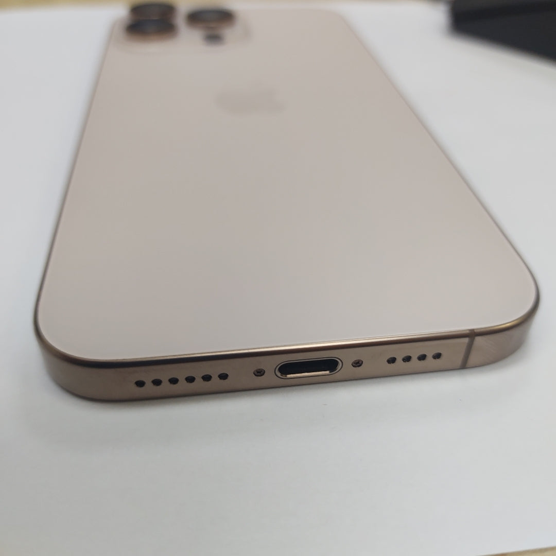 CELULAR APPLE IPHONE 16 PRO MAX A3295 (2024) 256 GB 8 GB RAM (SEMINUEVO)