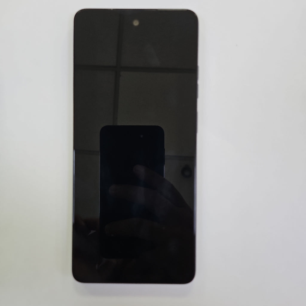 CELULAR MOTOROLA MOTO G24 XT2423-1 (2024) 256 GB 4 GB RAM (SEMINUEVO)