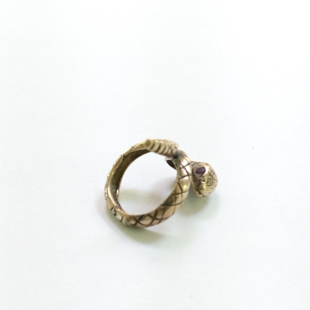 ANILLO ORO 8 K 6.9 GRMS (SEMINUEVO)