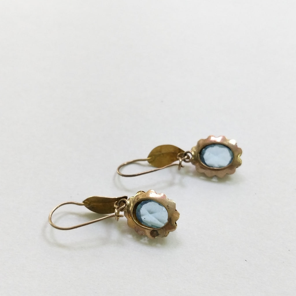 ARETES PAR ORO 8 K 1.3 GRMS (SEMINUEVO)