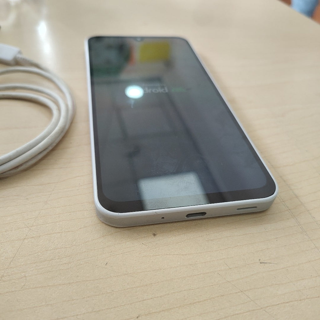 CELULAR SAMSUNG GALAXY A16 SM-A165M (2024) 128 GB 4 GB RAM (SEMINUEVO)