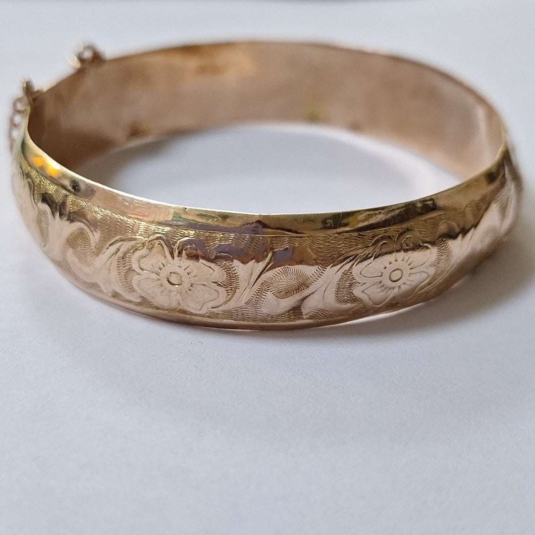 PULSERA RIGIDA ORO 8 K 16.7 GRMS (SEMINUEVO)