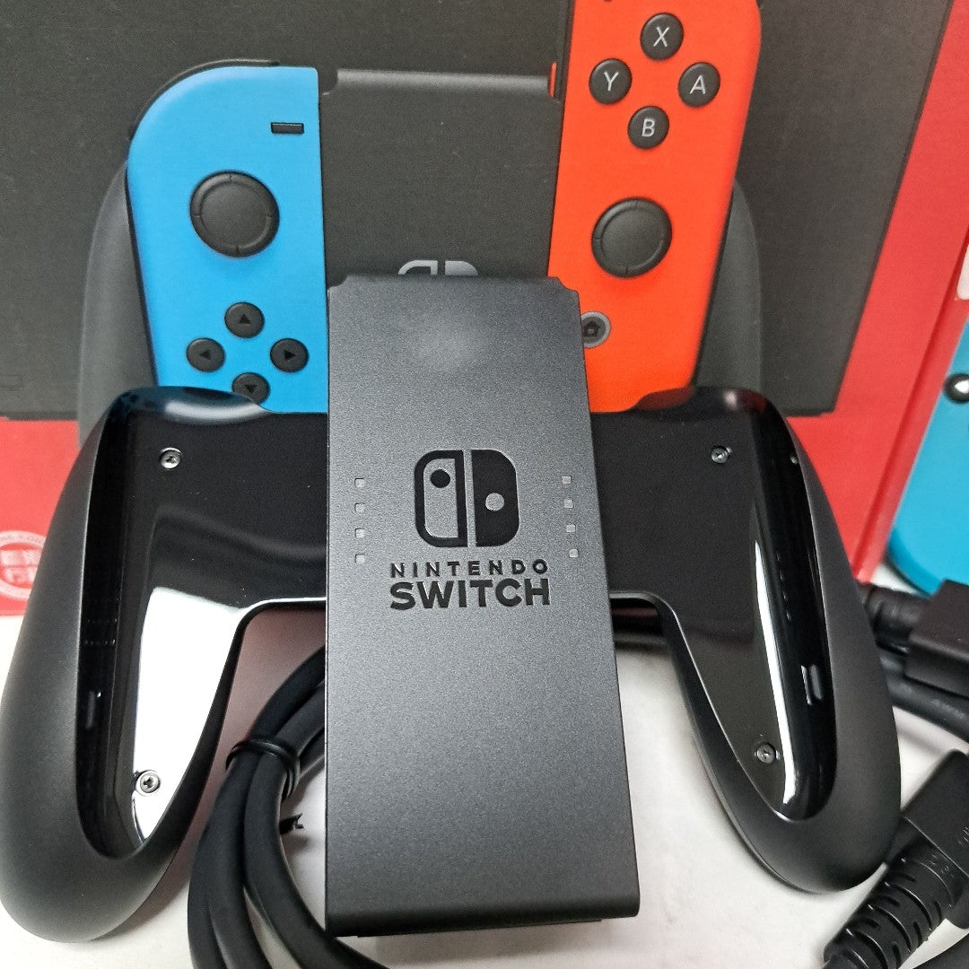 CONSOLA DE VIDEOJUEGO NINTENDO SWITCH OLED 64 GB (SEMINUEVO)