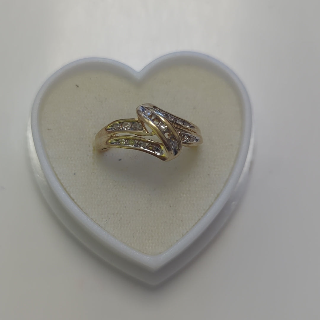 ANILLO ORO 10 K 2.4 GRMS (SEMINUEVO)